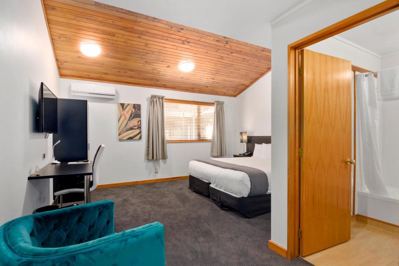 Riverside Hotel Marlborough Blenheim Ngoại thất bức ảnh